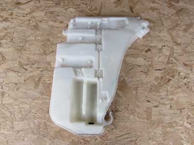 BMW Windshield Washer Fluid Tank Reservoir Container 61667269667 F01 F10 F12 5, 6, 7 Series